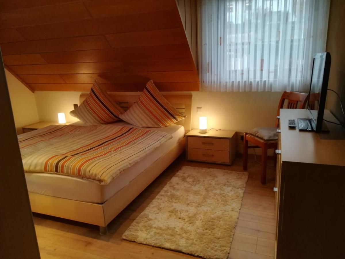 Ferienwohnung Unter Dem Schild Oberfell Eksteriør billede